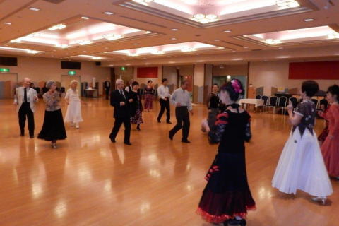 �_���X�̉�